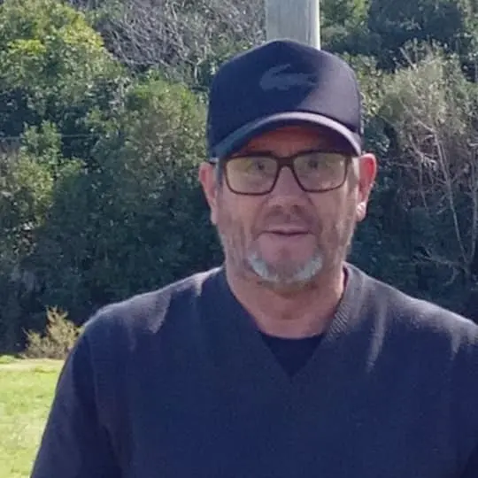 Carlos, fabricante de cortinas roller